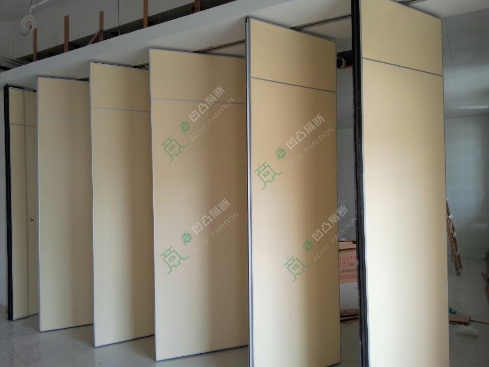 活動(dòng)隔斷墻施工工藝介紹_宣城活動(dòng)隔斷墻知識(shí)科普-安徽凹凸隔斷公司 與你一同分享（上）