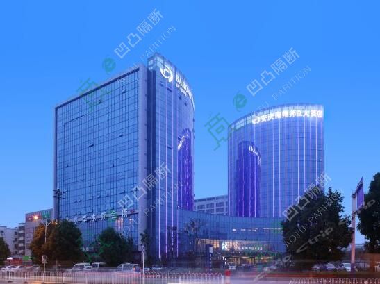 AT-65酒店活動(dòng)隔斷廠(chǎng)家_安慶酒店活動(dòng)隔斷_安徽凹凸隔斷承接邦臣酒店活動(dòng)隔斷工程項(xiàng)目